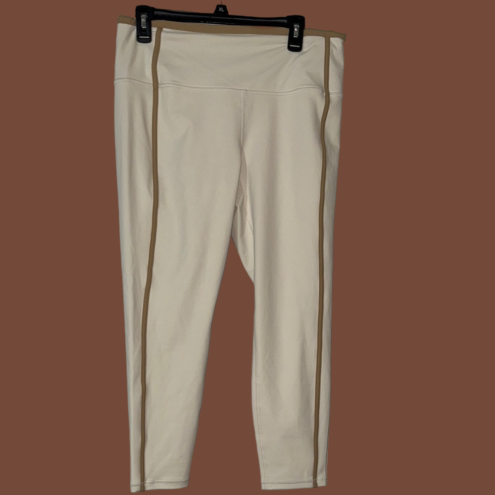 NWT Athleta Cream Tan Leggings Streamlined Fit XL